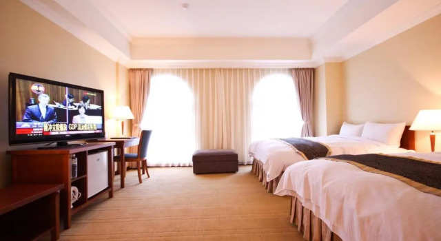 Четырёхместный номер Superior Grand Boss Hotel