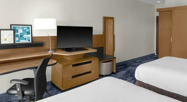 Четырёхместный номер Standard Fairfield Inn & Suites by Marriott Atlanta Acworth