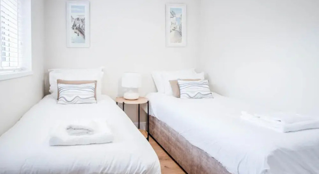 Апартаменты Seascape Retreat - 3 Bedroom Flat - Porthcawl