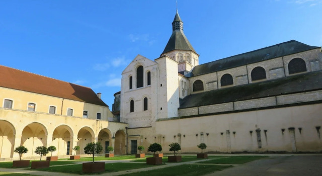Gîte Côté Cour, Boek Hotel Hotels in Franche-Comte met ontbijt, Ontbijt