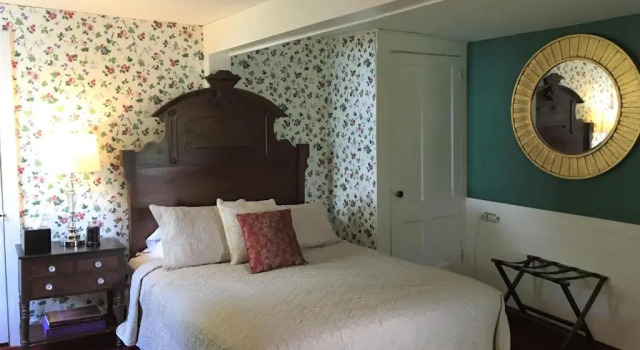 Номер Deluxe Center Lovell Inn