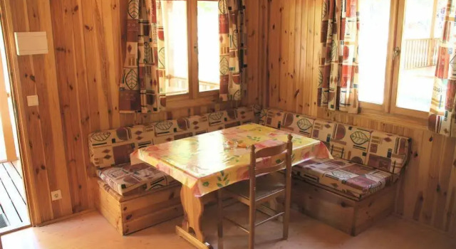 Camping Bungalow Parque Isábena