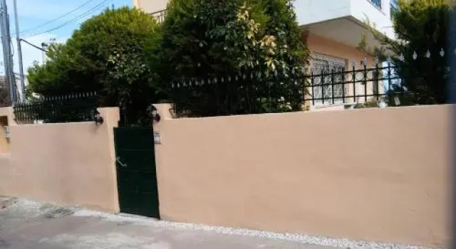Markellas House, Забронировать Отель Луца Спата - Артемида