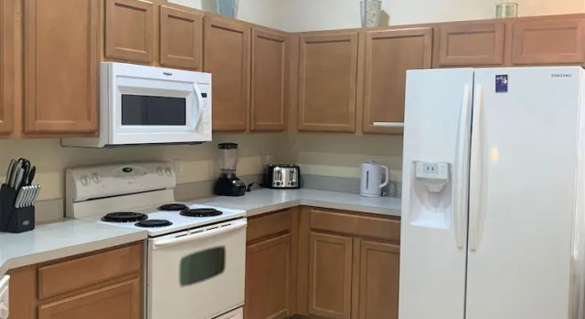 Коттедж Caribbean Breeze 4 Bedrooms