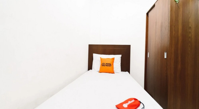 Calysta by RedDoorz, Boek Hotel Hotels in Bandung met parkeren, in de buurt van Parahyangan Plaza, Parkeren