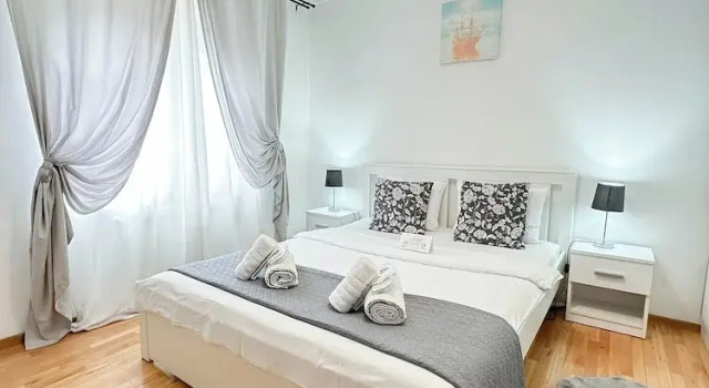 Апартаменты Superior Sunrise Apartments City Center