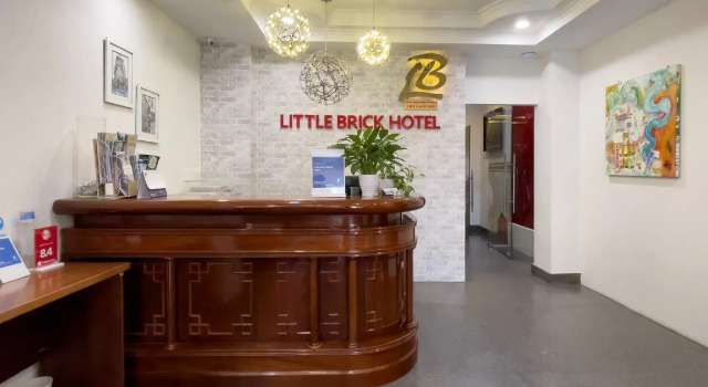 Little Brick Saigon Hotel