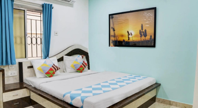 Goroomgo Amit Guest House Tagore Park
