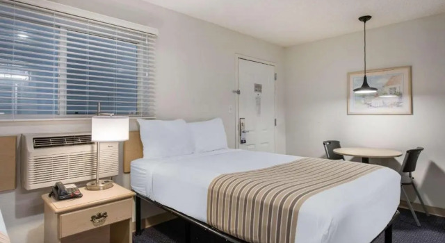 Четырёхместный номер Standard Birch Hill Suites - Lakeland