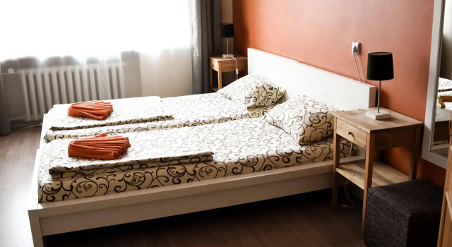 Grey apartments "Easy Kaunas", Забронировать Апартаменты/квартира Каунас Каунасский район, рядом с Церковь Святого Креста ордена Кармелитов