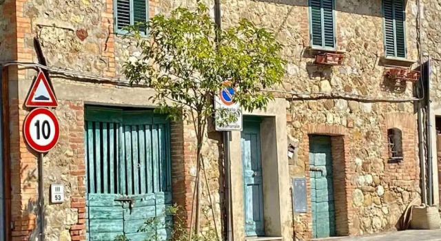 Апартаменты Stylish Umbrian Apartment Garden Pool nr Orvieto