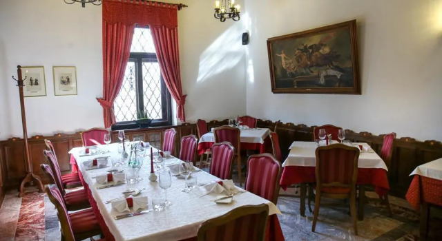 VILA HERBERSTEIN, Book Hotel Velenje Savinjska