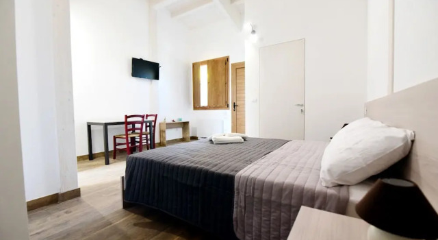 La Cerqua, Rezervovat Hotel Arcevia 