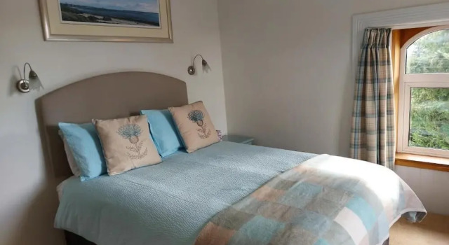 Fir Tree B&B at Galvelbeg House, Varaa Bed and Breakfast Crieff Perthshire
