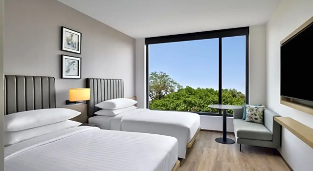 Номер Premium Fairfield by Marriott Vadodara