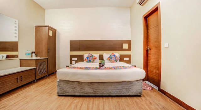 Номер Premium Fabhotel Aqua