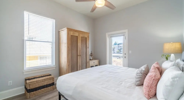 Tidepool by Avantstay 2min Walk to Miramar Beach!, Book Feriehus Miramar Beach Emerald Coast