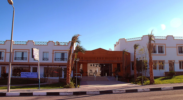 Falcon Naama Star Hotel
