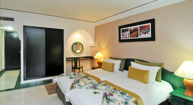 Трёхместный номер Hôtel Volubilis