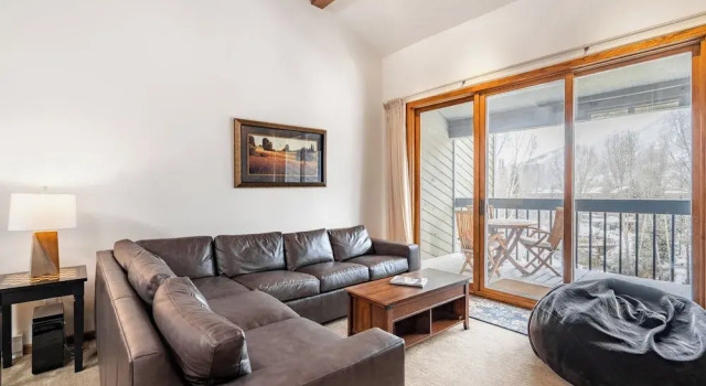 Riverside Condos C202 by Avantstay Condo Close To Downtown, Town Park & Ski Lift #8, Забронировать Апартаменты/квартира Апартаменты Теллурайд, рядом с Альпийская часовня, Апартаменты/квартира