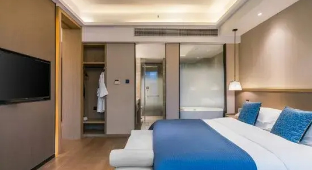 Premier Suite Jade Crystal Hotel