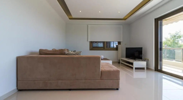 Amazing Holiday Apt with Ocean Views