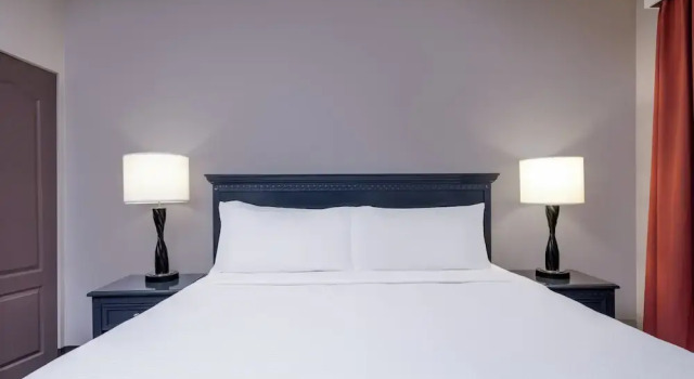 Люкс Garner Hotel Gillette South by IHG