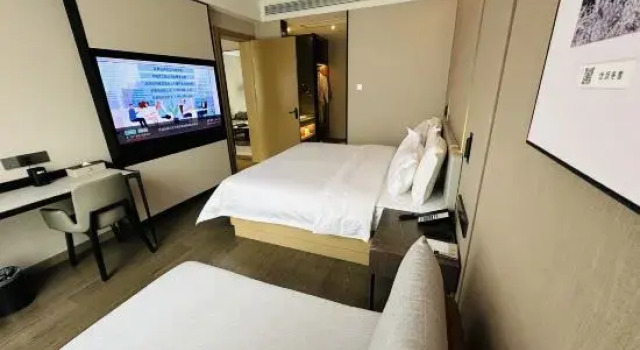 Люкс Deluxe Magnotel Hotel (Taian Feicheng Tailin Road Branch)