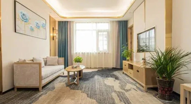 Двухместный люкс Changying International Hotel