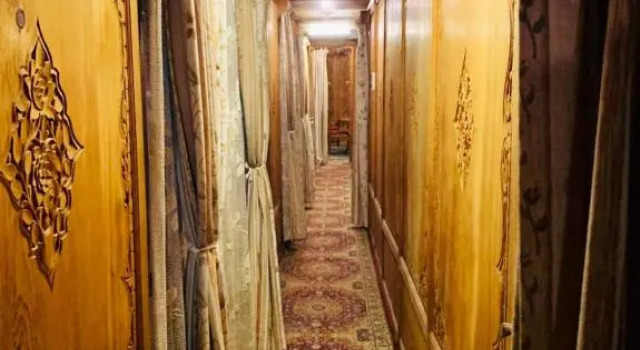 Luxury Scotland Group Of Houseboats, Забронировать Отель Сринагар Jammu & Kashmir Ski