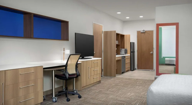 Четырёхместная студия Home2 Suites By Hilton Cullman