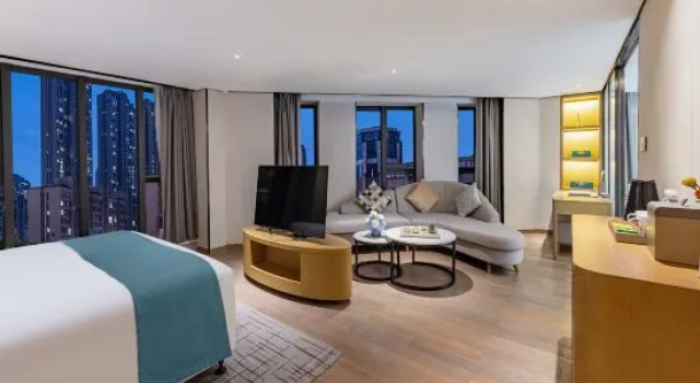 Двухместный люкс Ruijing Kairui Select Hotel (Wushang Dream Times & Wuhan University Branch, Wuhan)