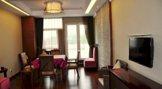 Xinrui Hotel