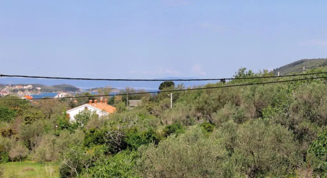 Apartment Gulić, Varaa Huoneisto Hotellit Kvarner Islands uima-altaalla, Uima-allas