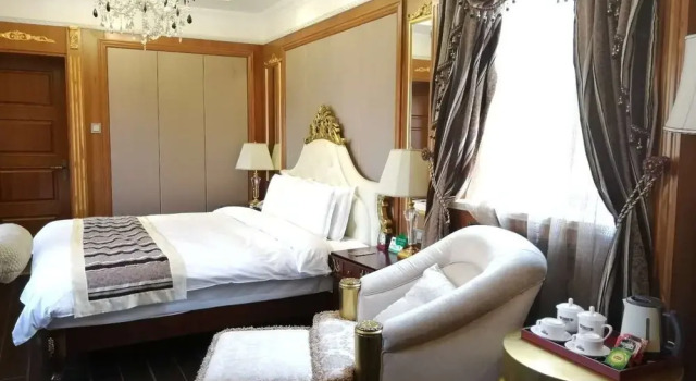 Railway 1896 Garden Hotel, Book Hotel Xi Gang 