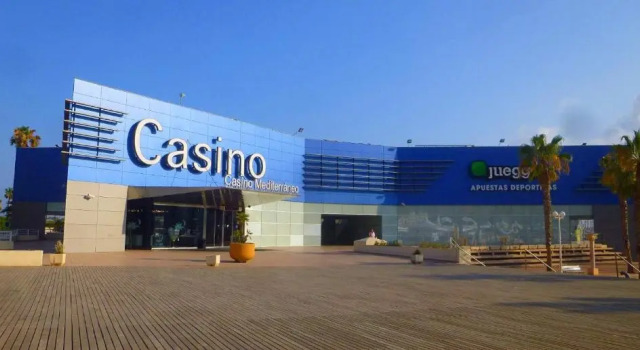 Apartamento en 1ª línea con piscina, Varaa Huoneisto Alicante Pamplona