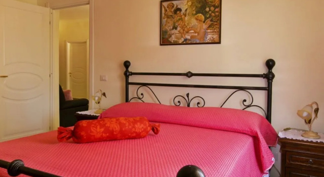 Il Bacio Holidayhouse BEST LOCATION FOR VISIT THE VATICAN, Забронировать Отель Отели Рима с парковкой, рядом с Собор Святого Петра, Парковка