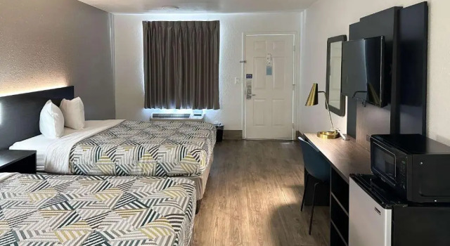 Четырёхместный номер Standard Motel 6-Pooler, GA - Savannah Airport