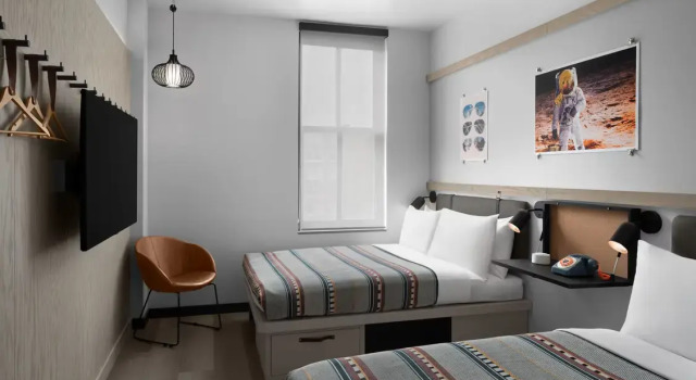 Номер Moxy Houston Downtown
