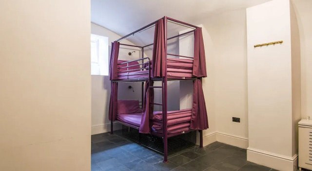 Четырёхместный номер Standard Safestay York Micklegate