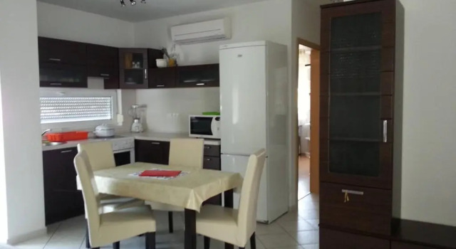 Апартаменты Coke Wellness Apartman