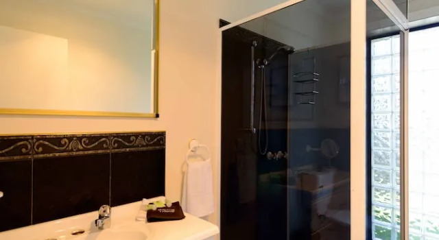 Двухместные апартаменты c 1 комнатой Georges Bay Apartments