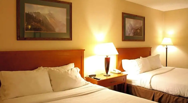 Четырёхместный номер Standard с видом на горы 3 Rivers Hotel