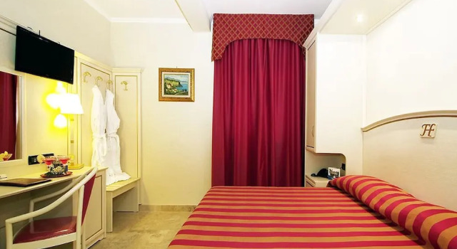 Двухместный номер Classic Fashion Hotel