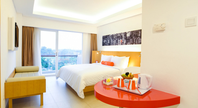 Kuta Galleria Hotel