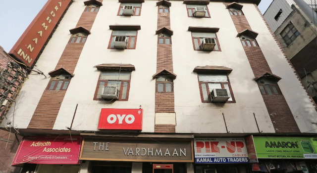 OYO 8188 Vardhmaan Inn, Забронировать Отель Отели Нью-Дели с завтраком, Завтраки
