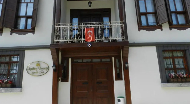 Aslibey Konagi - Adults Only, Varaa Hotelli Hotellit Marmara-alue pysäköinnillä, Pysäköinti