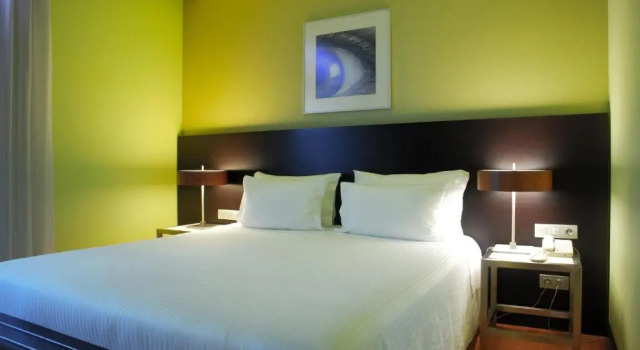 Люкс SANA Capitol Hotel