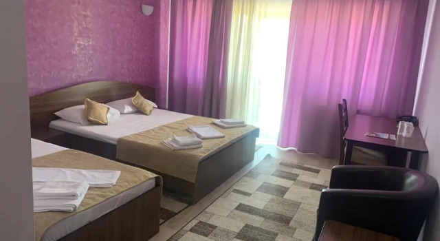 Двухместный номер Standard с балконом и с красивым видом из окна Hotel Eden