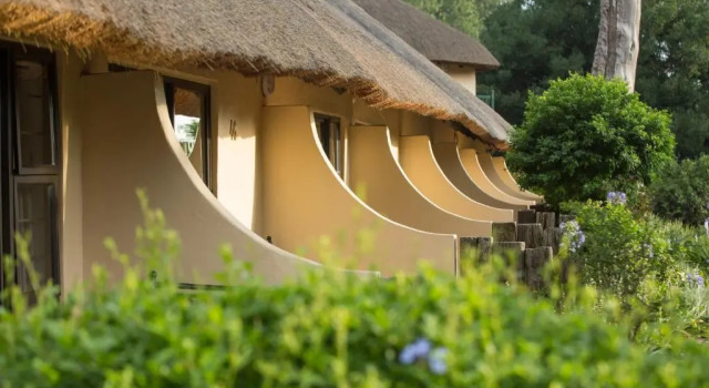 Трёхместный номер Standard Cavern Resort & Spa